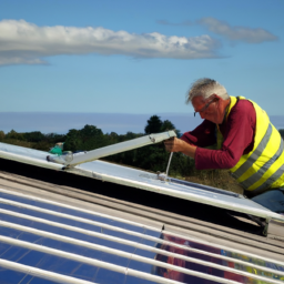 Service d'Entretien Préventif pour Prolonger la Durée de Vie de vos Panneaux Solaires Longjumeau